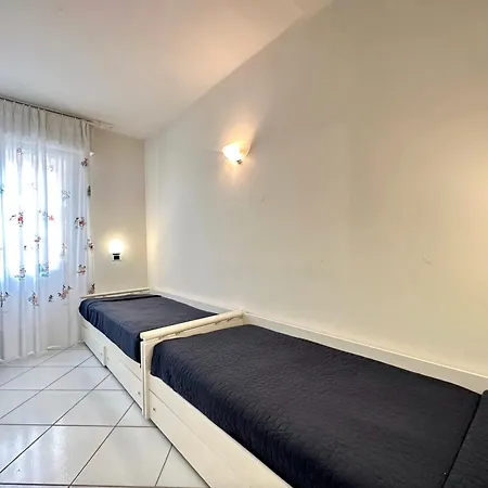 Apartment Vera 101-carraro Immobiliare Jesolo-family