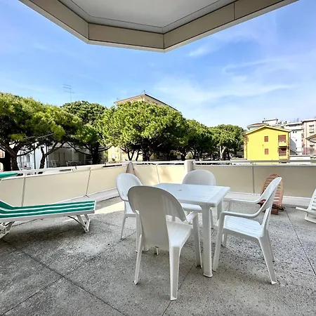 Vera 101-carraro Immobiliare Jesolo-family Apartment